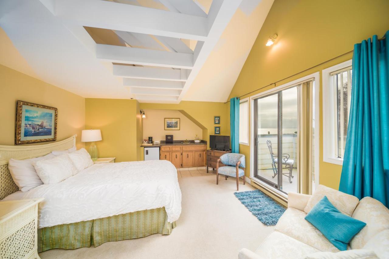 Dashwood Manor Seaside Bed & Breakfast Victoria Exterior foto