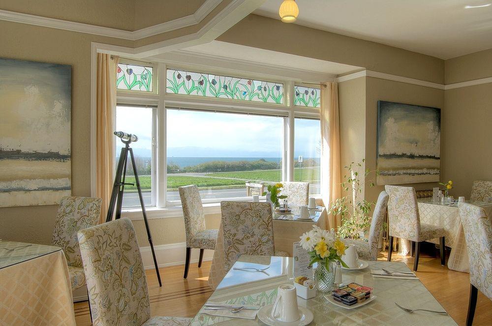 Dashwood Manor Seaside Bed & Breakfast Victoria Exterior foto